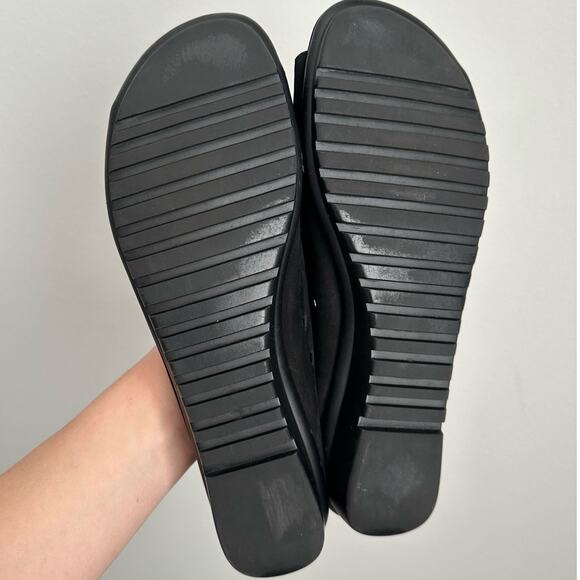 VANELi Black Cut- Out Suede Sandals Size 8.5 - Picture 4 of 11